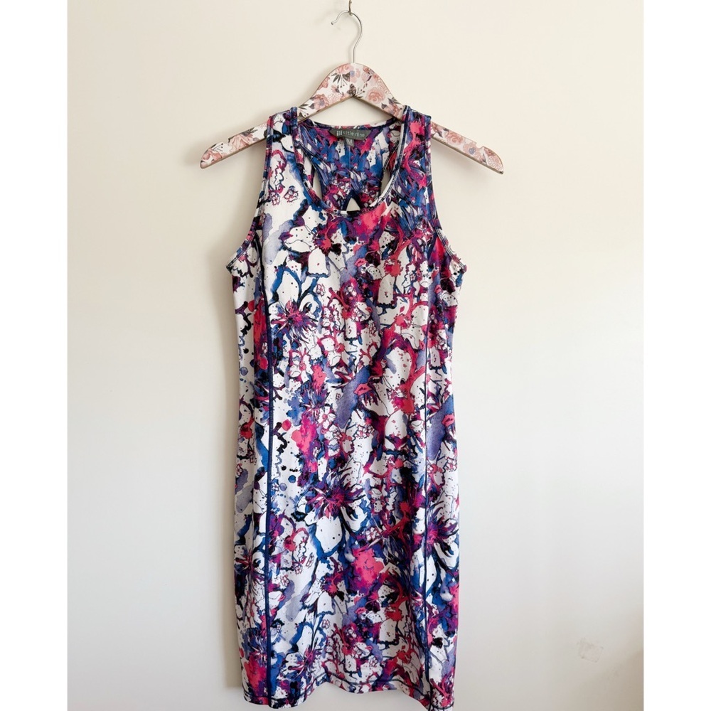TITLE NINE M Splatter Floral Print CutOut Back Athletic Dress Purple Pink Medium
